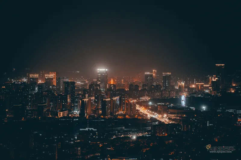 余姚城区城市夜景灯火灯光公路高楼建筑高空月亮晚上俯瞰城市航拍全貌全景金碧辉煌交通路灯车水马龙车流