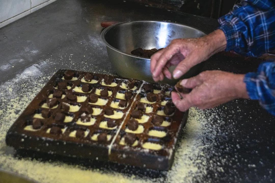 非遗美食丈亭祖安绿豆糕制作过程