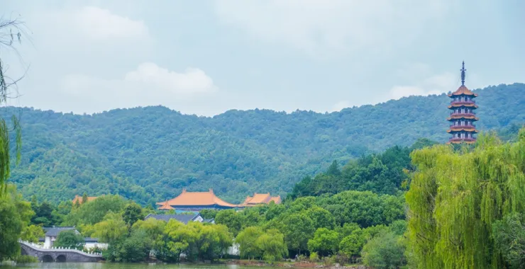 余姚旅游地标休闲天下玉苑公园