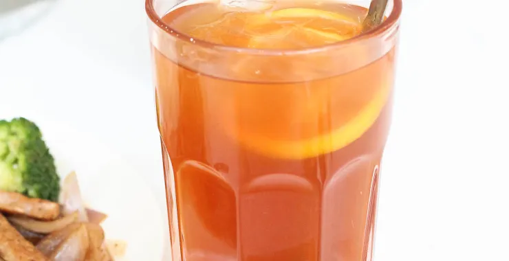 美味夏天凉爽港式冻柠茶饮品