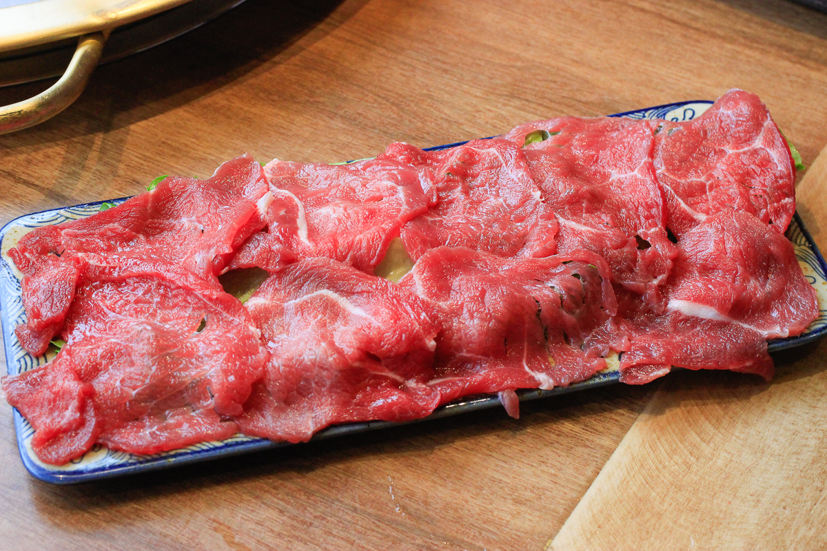 现切鲜牛肉