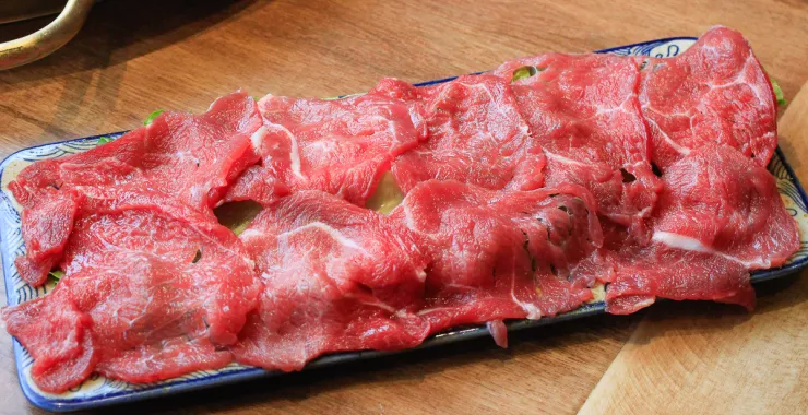 现切鲜牛肉