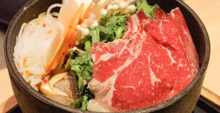 美食金针菇日式寿喜锅