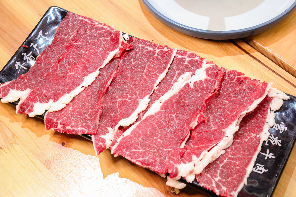 潮汕牛肉火锅雪花牛肉美食