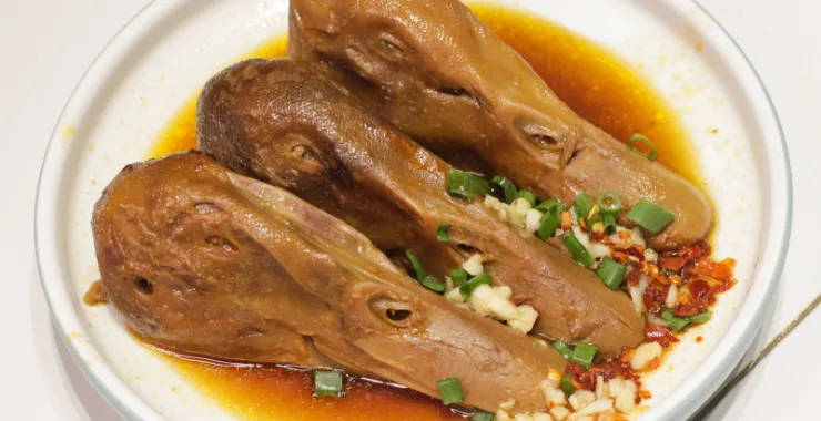 鸭头卤味小吃宵夜美食下酒菜零食辣椒味