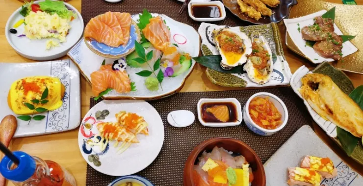 日料生鱼片下午茶美食泡菜生蚝牛排聚餐