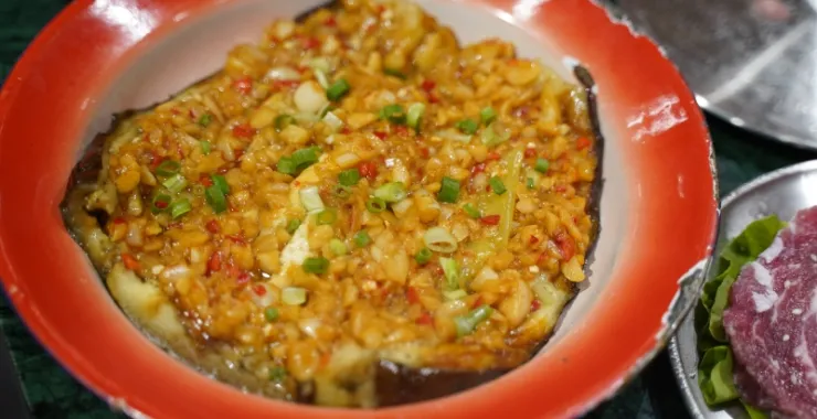 美食探店蒜蓉茄子