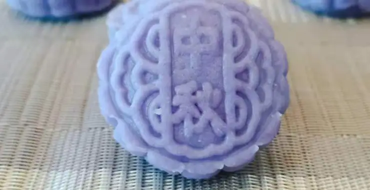 在家自制中秋冰皮月饼 一起体验DIY的乐趣