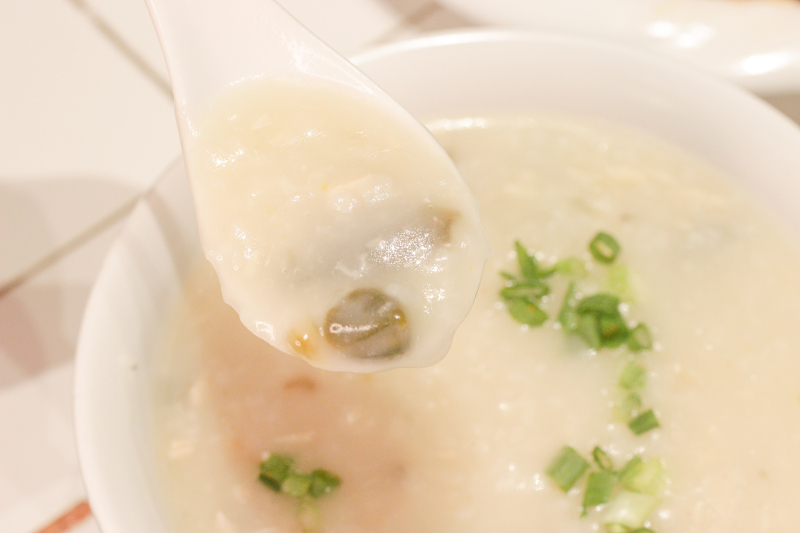 皮蛋瘦肉粥特写