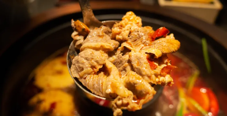 美食探店牛排火锅肥牛卷 