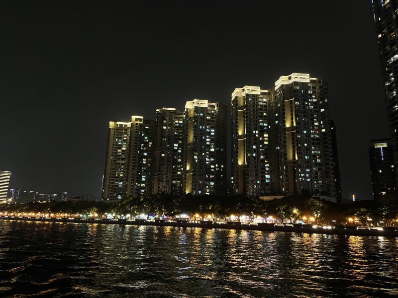 城市广州珠江高楼夜景