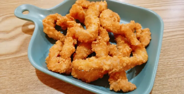 下午茶点心油炸小酥肉零食