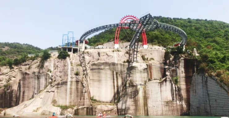 象山海之湾天空环廊游玩
