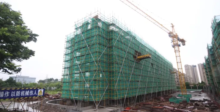 在建楼盘现场
