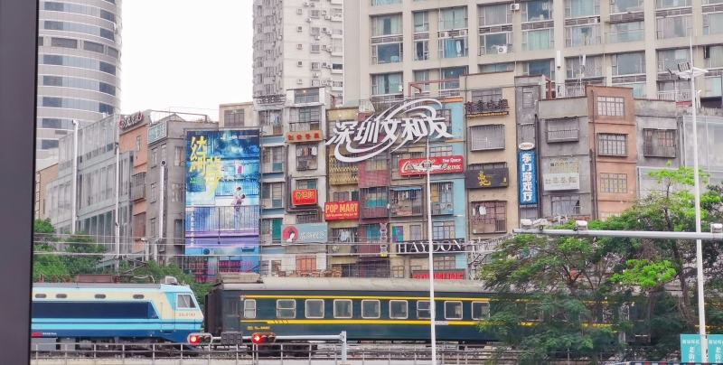 深圳路口街头风景建筑老房子怀旧风
