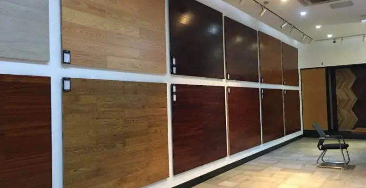 各种款式的地板样品展示厅装修
