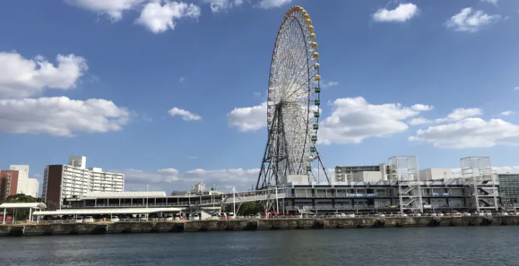 日本神户港摩天轮