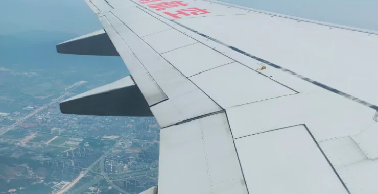航班飞机天空蓝天白云度假  
