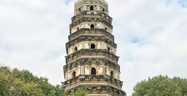 江苏苏州虎丘云岩寺塔