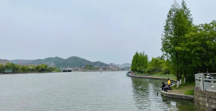 姚江步道周边风景