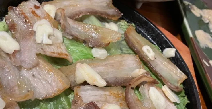 烧烤烤串烤五花肉日料