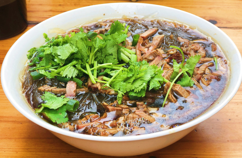牛肉粉丝黄牛肉香菜葱