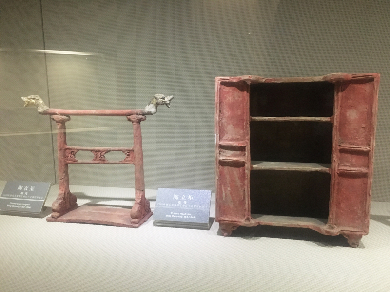 明代陶衣架立柜家居家具