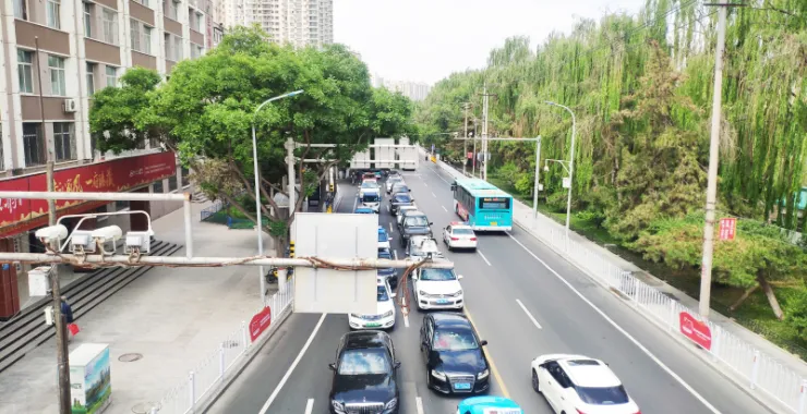 兰州道路汽车交通一角