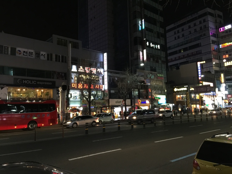 韩国海鲜市场大排档市集夜景灯光