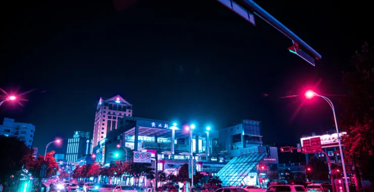 余姚夜景灯光街头赛博朋克新大新