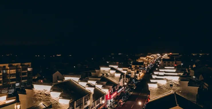 风景夜景古镇街道灯光