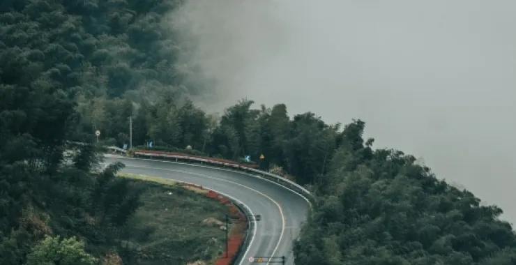 余姚风景四明山云海山