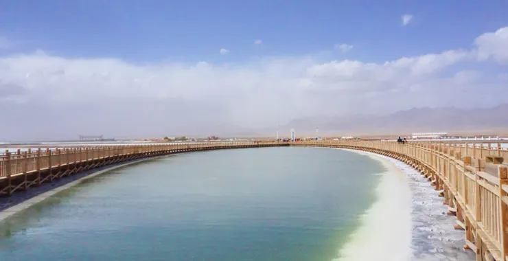 青海茶卡盐湖国家4A级景区天空之镜