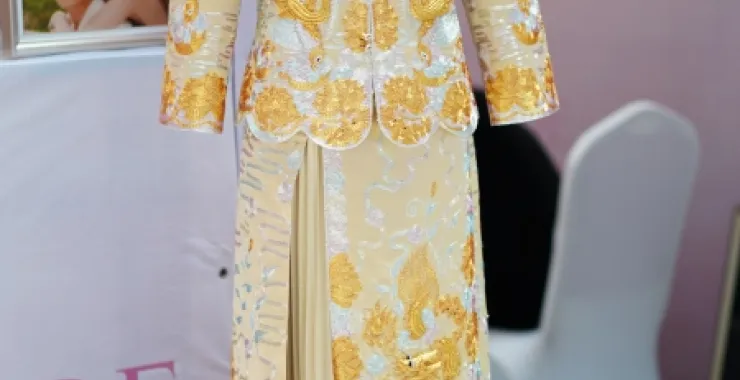 中式礼服高贵服饰结婚婚礼