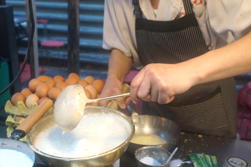 兰州夜市小吃羊肉羊杂美味醪糟