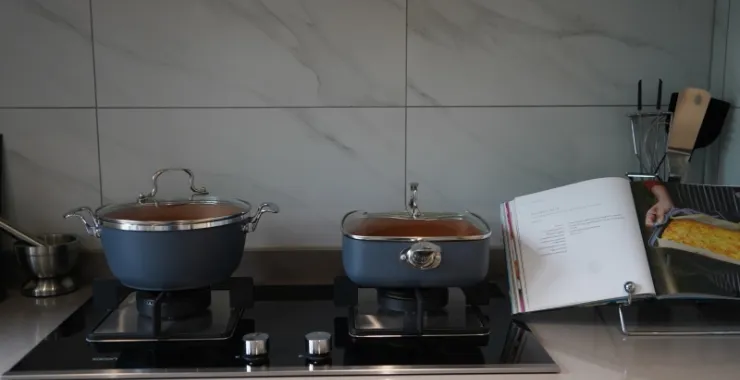 云映凤园样板房厨房厨具锅具烹饪