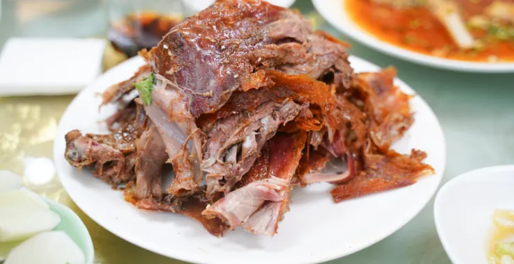 青海羊排羊肉烤全羊炙烤