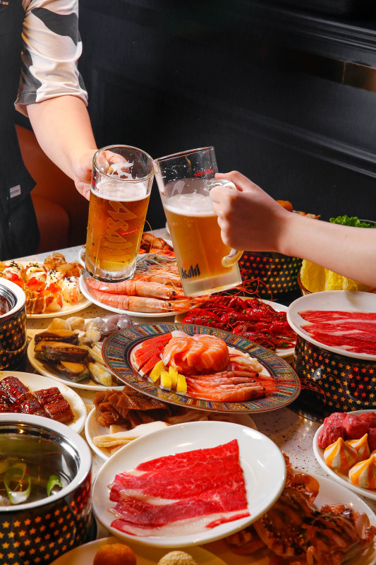 美食聚餐聚会庆祝火锅干杯