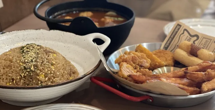 美食小拼盘炸鸡薯条美味拌饭