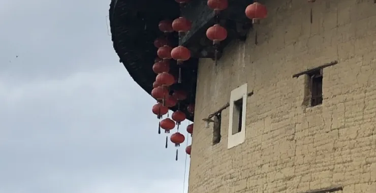福建土楼建筑灯笼