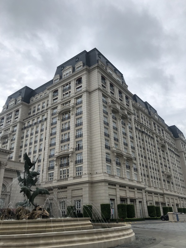 厦门七星湾酒店建筑雕塑喷水池