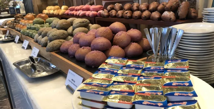 厦门七星湾酒店自助早餐美食点心甜品面包蛋糕