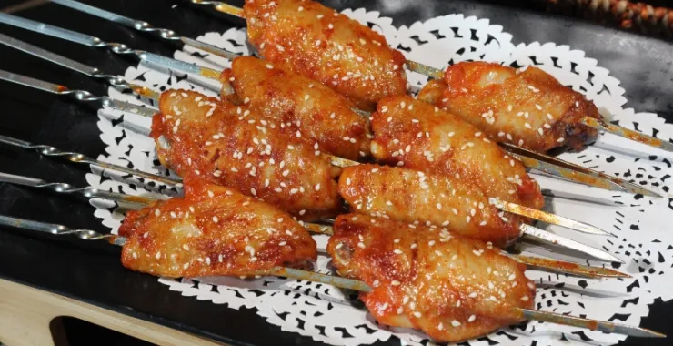 烤鸡翅美食烧烤