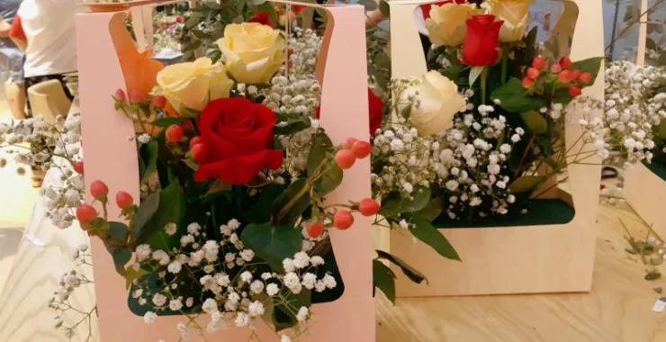 鲜花插花活动花束装饰节日礼物