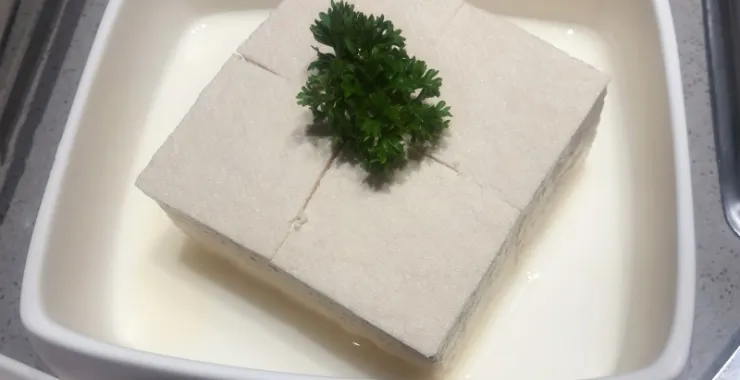 餐饮美食海底捞火锅豆腐配菜