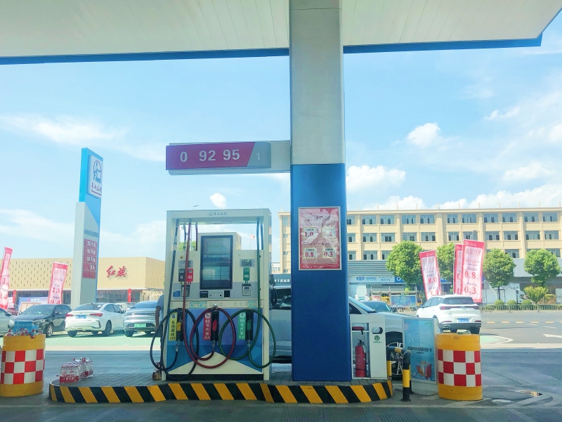 加油站汽车汽油石化