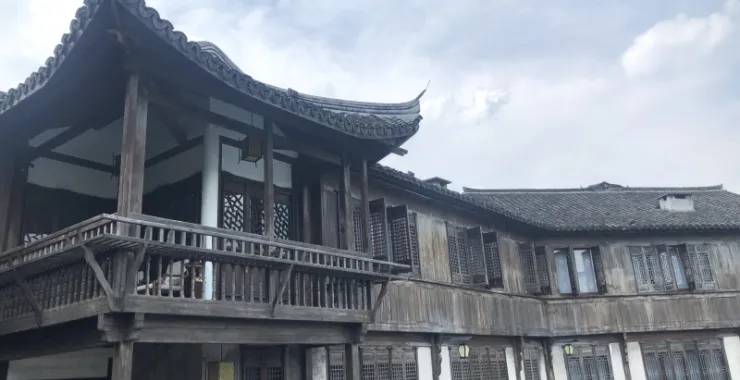 乌镇酒店客栈老房子江南水乡木房