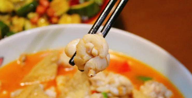 臭豆腐牛蛙特写美食