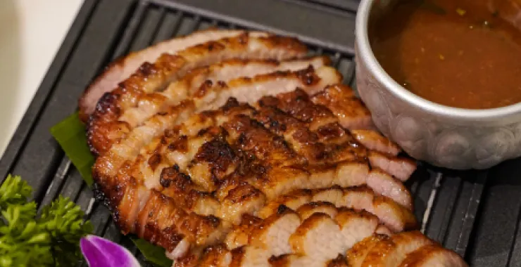 泰式炭烤猪颈肉 烤肉美食