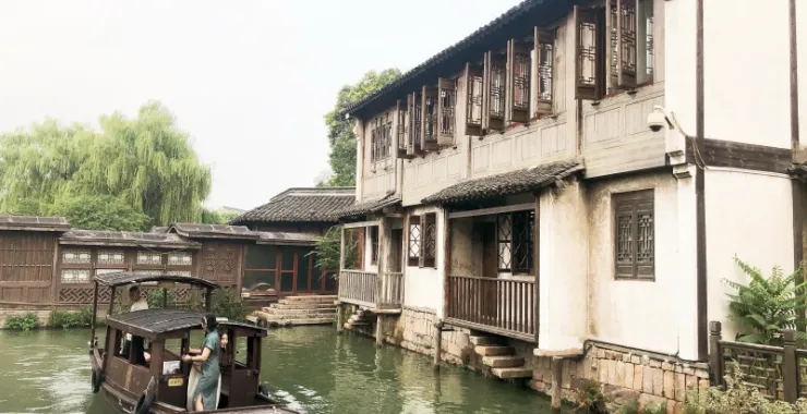 旅游旅行景区景点乌镇江南水乡乌篷船